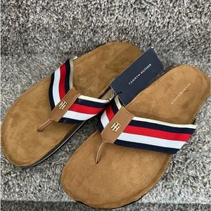 Tommy Hilfiger Flat Slide Sandal. Size 10 💙